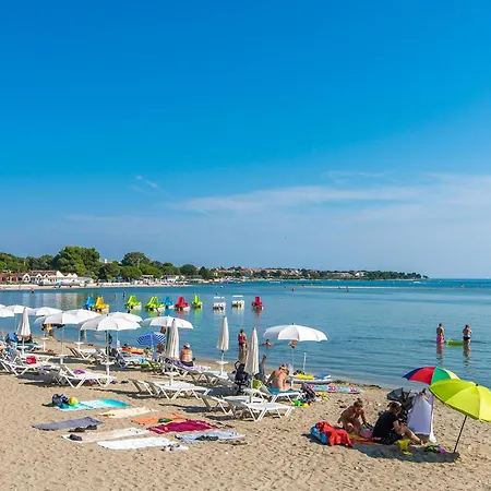 Casa de Férias Pomer Ii