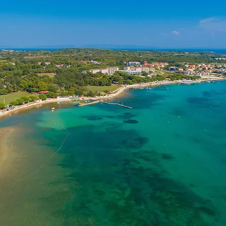 Holiday Home Pomer II * Pula