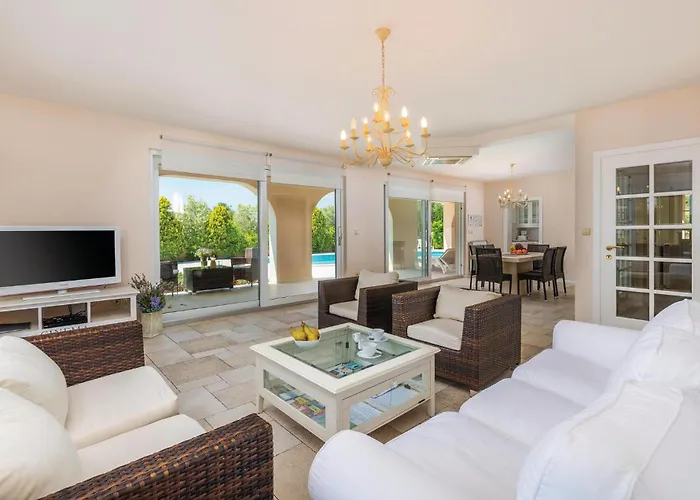 Holiday home Holiday Home Pomer II *