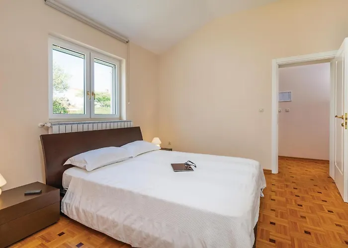 Pomer Ii Prázdninový dům